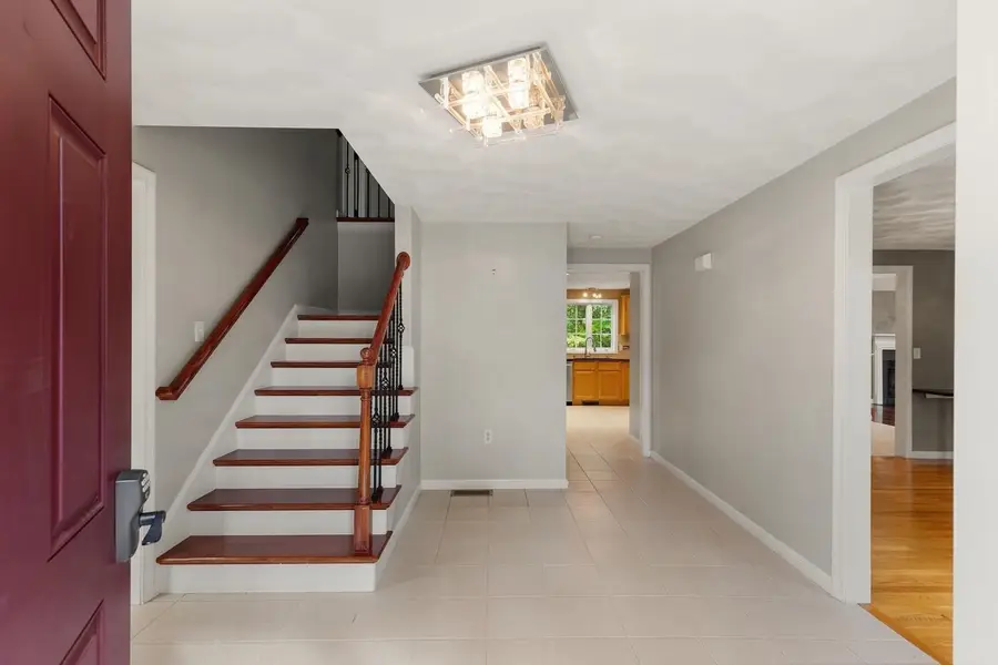 30 Lowe St, Tewksbury, MA 01876 - #2