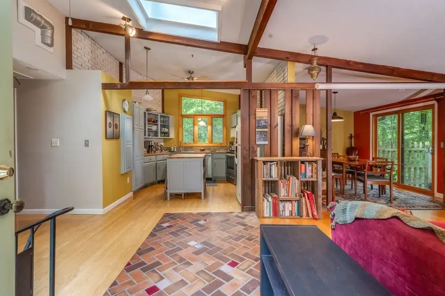 76 Stony Hill Rd, Amherst, MA 01002 - #2