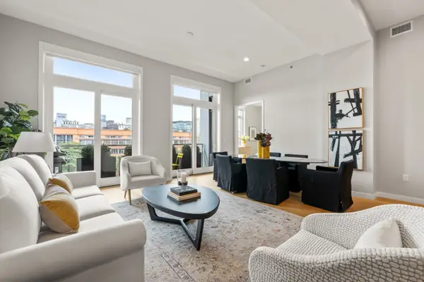 481 Harrison Ave #5B, Boston, MA 02118