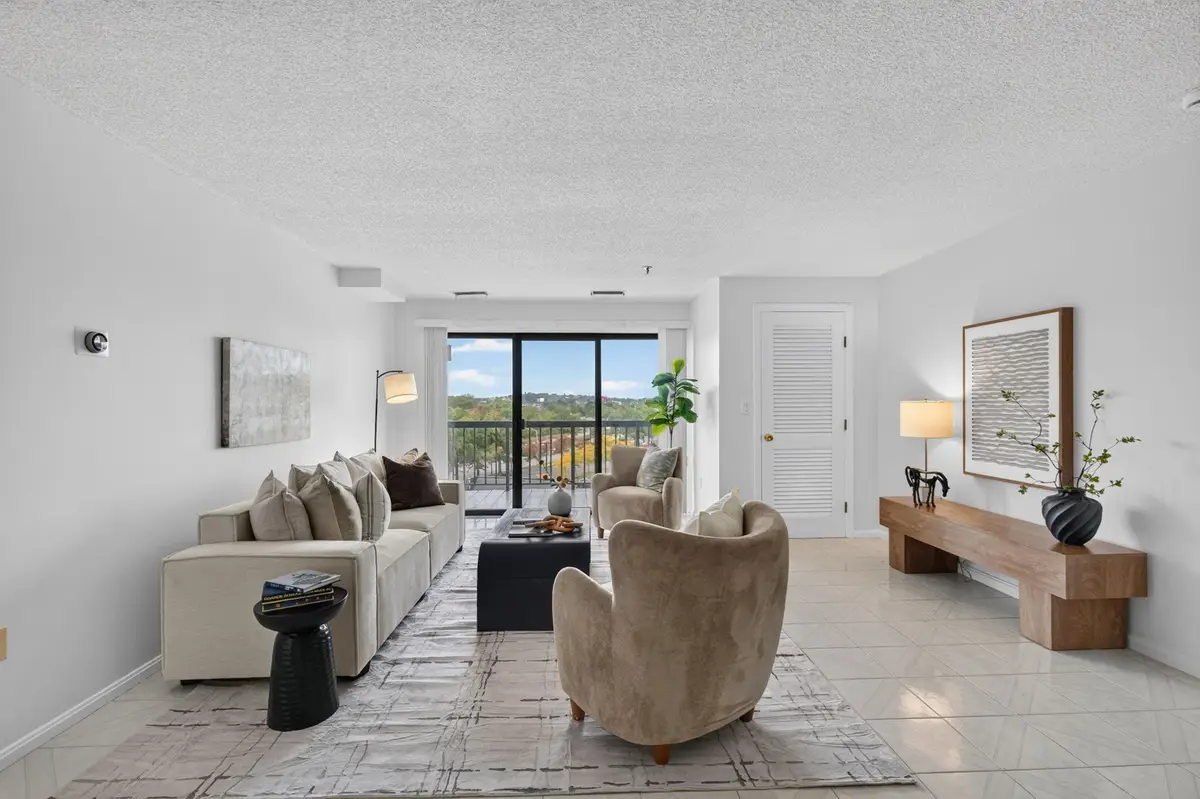 3920 Mystic Valley Pkwy #522, Medford, MA 02155 - #1