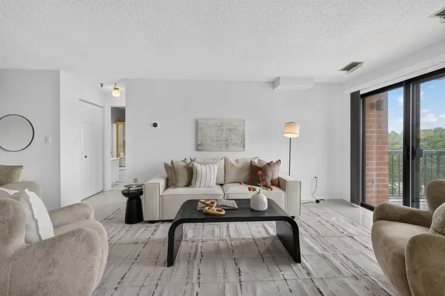 3920 Mystic Valley Pkwy #522, Medford, MA 02155 - #2