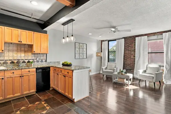 80 Foster Street #203, Peabody, MA 01960
