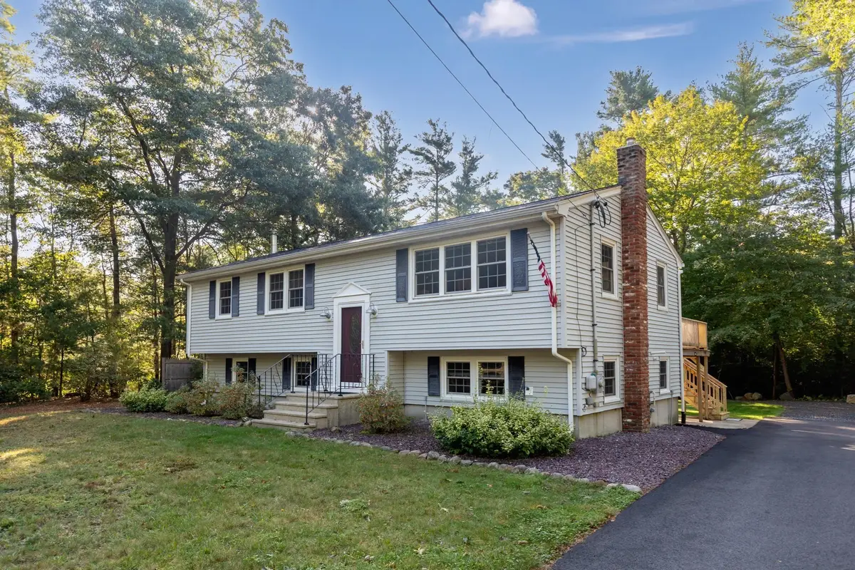 28 Spring St, Plympton, MA 02367 - #1