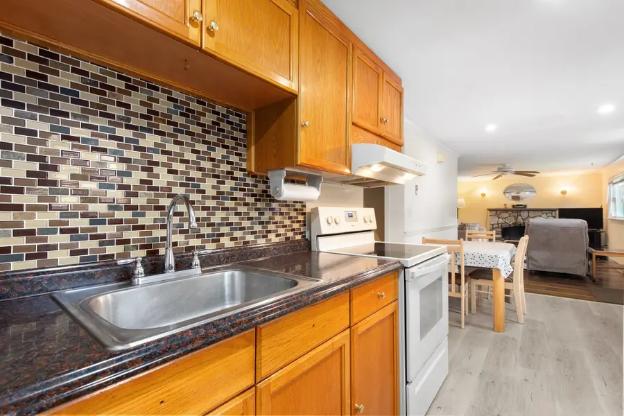 199 Anawan St, Brockton, MA 02302 - #2