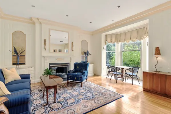 197 Commonwealth Avenue #3, Boston, MA 02116