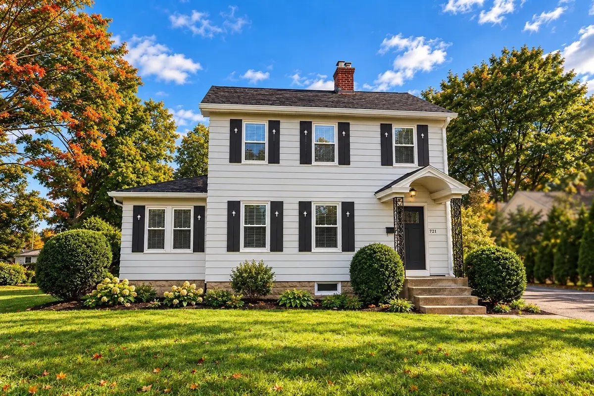 121 Elm St, Agawam, MA 01001 - #1