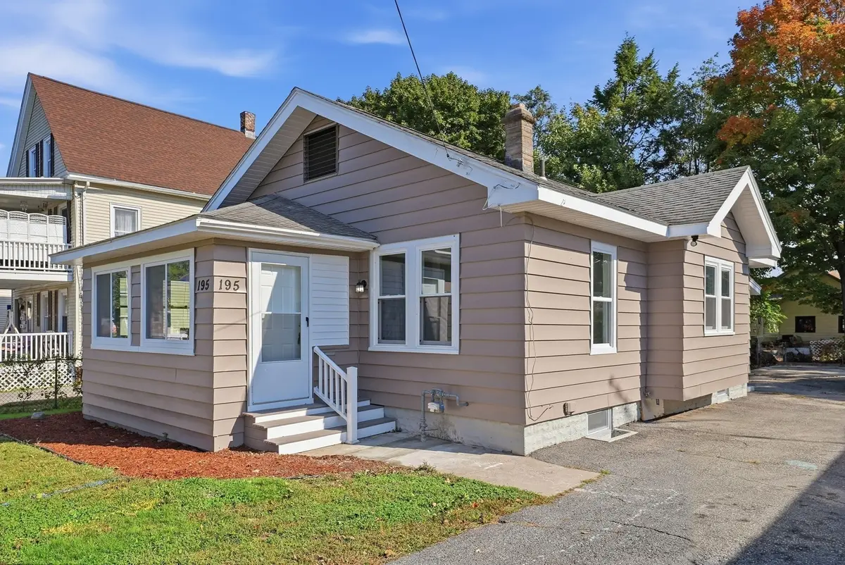 195 Jasper St, Springfield, MA 01109 - #1