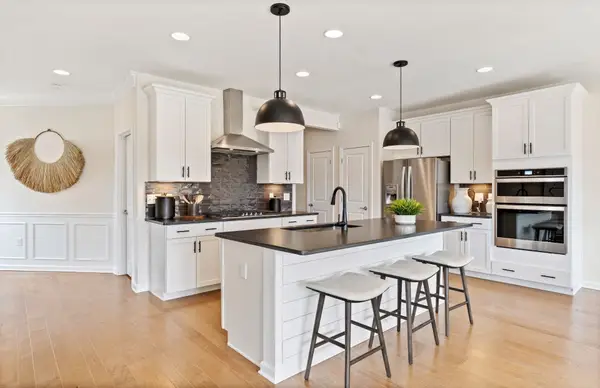 28 Emerald Run #55, Shrewsbury, MA 01545