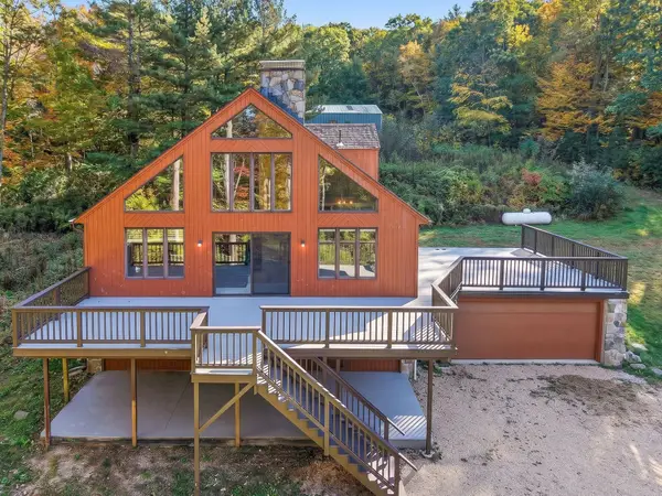 73 Hardwick Pond Rd, Ware, MA 01082