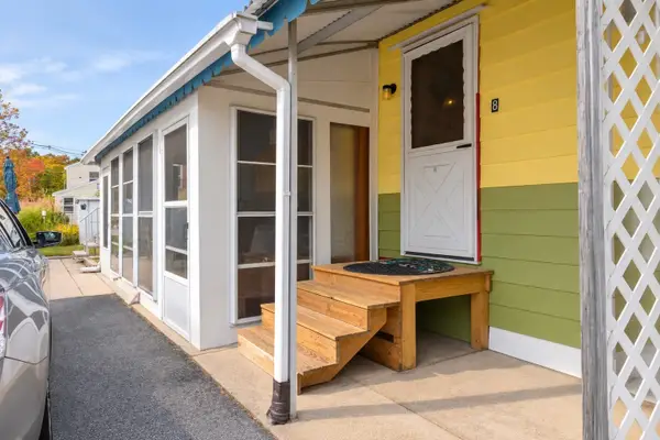 239 Ayer Rd #8, Littleton, MA 01460