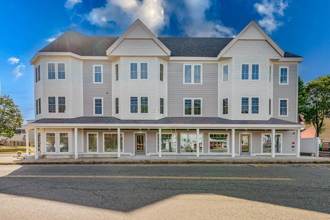 199 South Avenue #4, Whitman, MA 02382 - #1