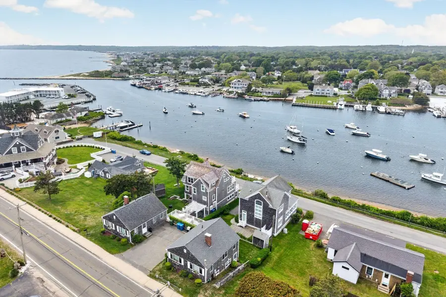 424 Grand Ave, Falmouth, MA 02540 - #2