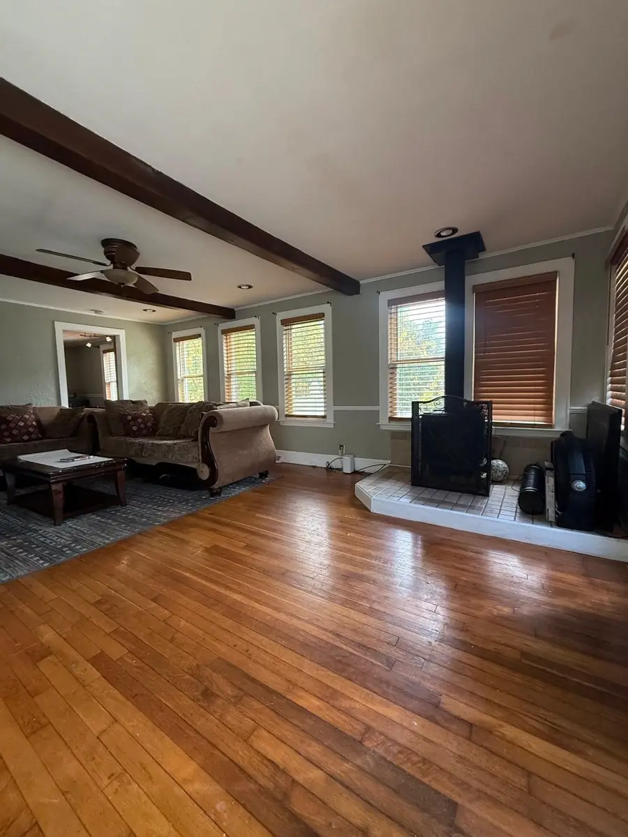 865 Temple St, Whitman, MA 02382 - #3