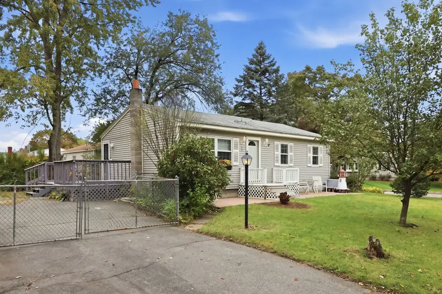 50 Finch Rd, Springfield, MA 01119 - #2