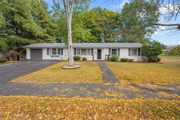 53 Catherine Dr, Peabody, MA 01960