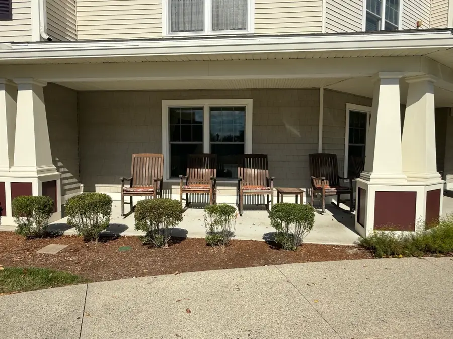7 Crescent Gate #313, Sturbridge, MA 01518 - #2