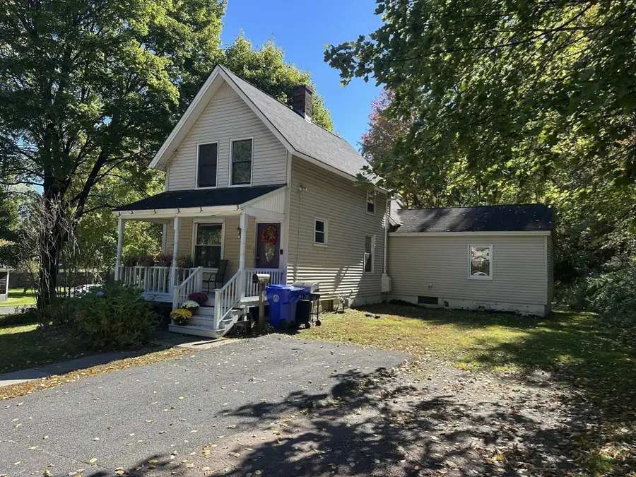 22 Laurel, Greenfield, MA 01301 - #3