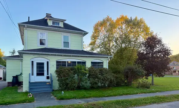 22 Madison Circle, Greenfield, MA 01301
