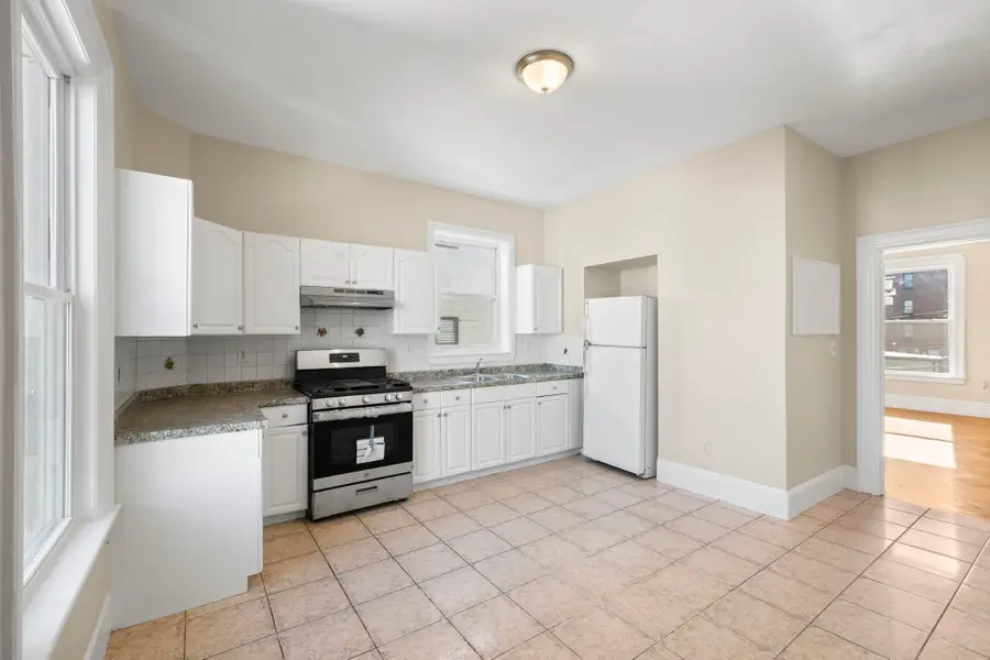7 Alice Ave, Lynn, MA 01902 - #3