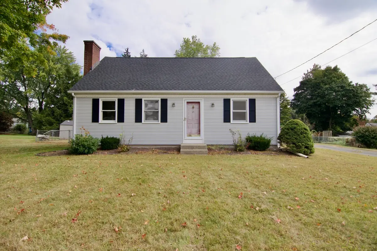 21 Carmel Ln, Feeding Hills, MA 01030 - #1