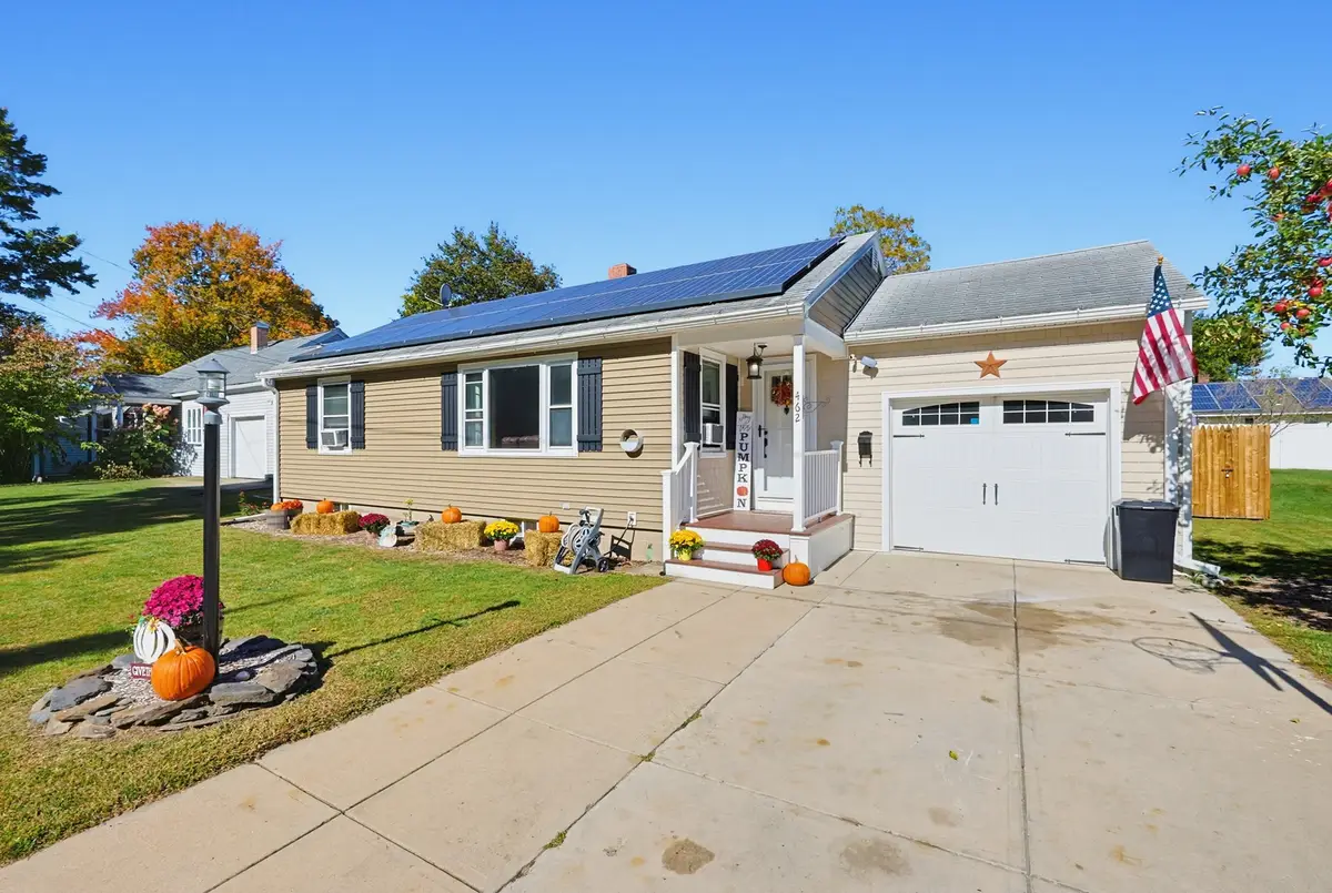 462 Twichell St, Athol, MA 01331 - #1
