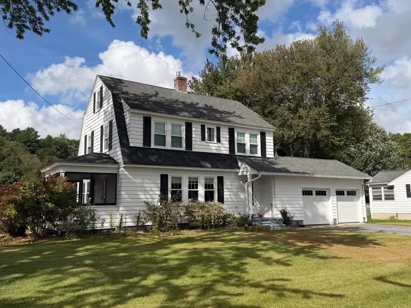 1327 Providence Rd, Northbridge, MA 01588