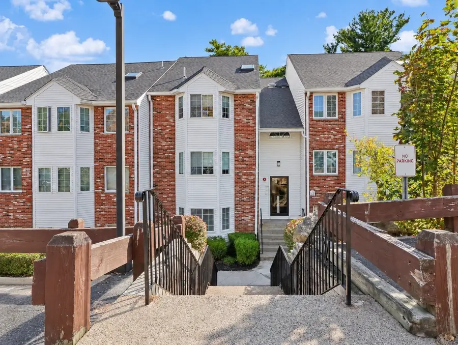 116 Tall Oaks Drive #M, Weymouth, MA 02190 - #3