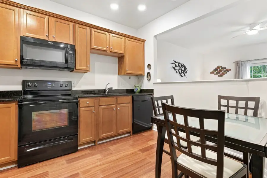 36 Augustus Ct #1002, Reading, MA 01867 - #2