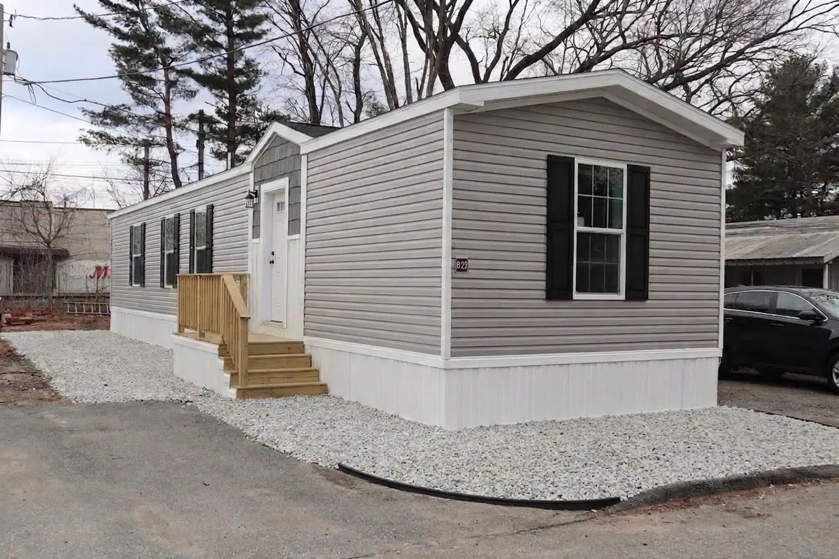 1346 Newport Ave #B22, Attleboro, MA 02703 - #1