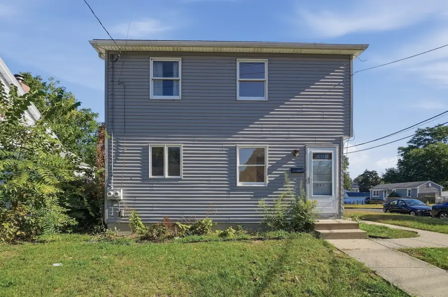241-243 Nottingham Street, Springfield, MA 01104 - #2