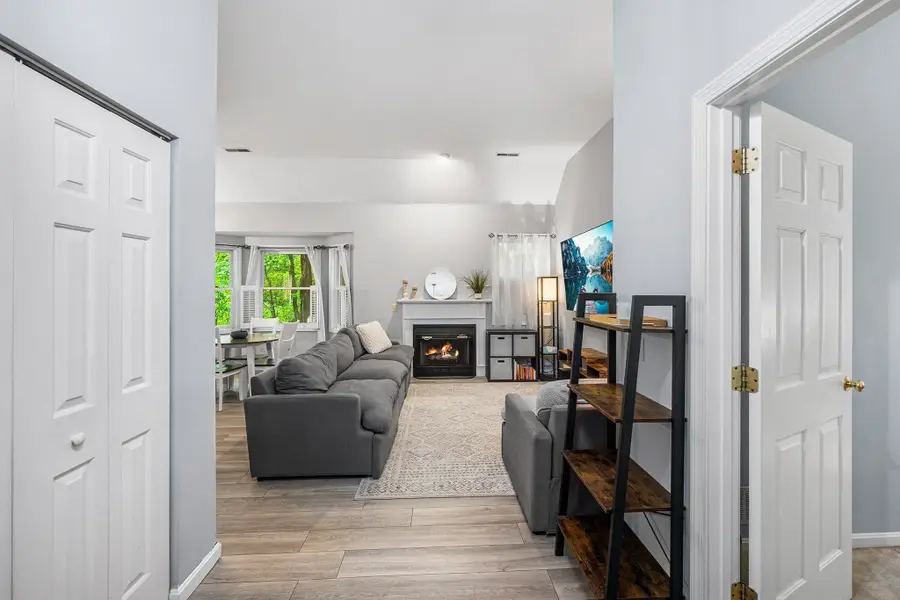 96 Beechwood Dr, Haverhill, MA 01832 - #2