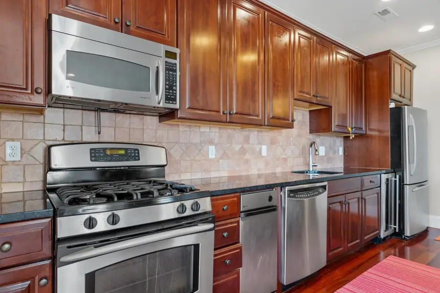 98 G St #4, Boston, MA 02127 - #3
