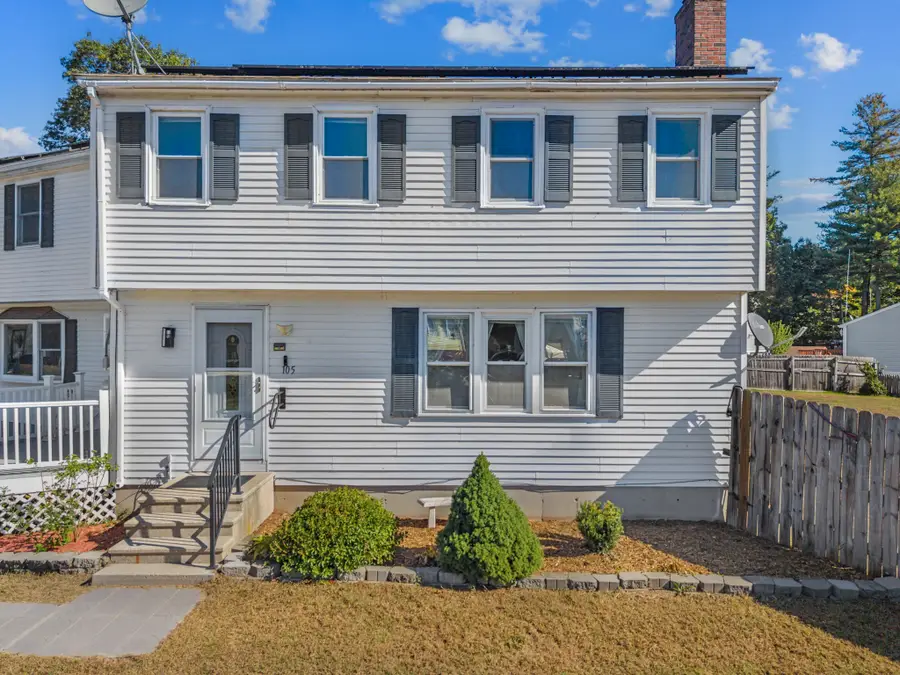 105 Freda Ln, Lowell, MA 01854 - #2