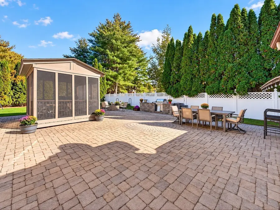 4 Old Homestead Rd, Methuen, MA 01844 - #3
