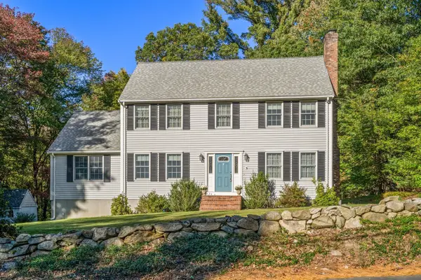 70 Prospect St, Franklin, MA 02038