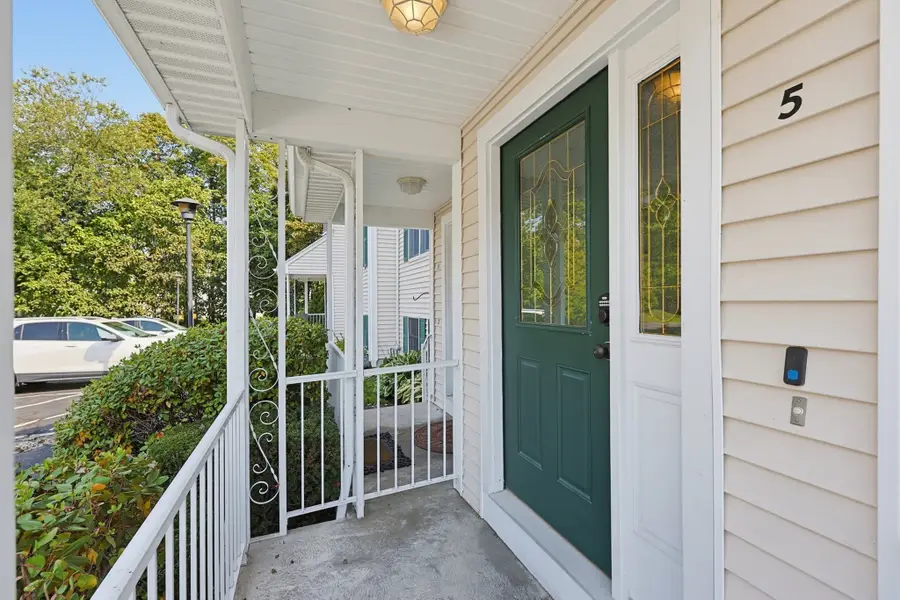 37 Dennis St #5, Attleboro, MA 02703 - #2