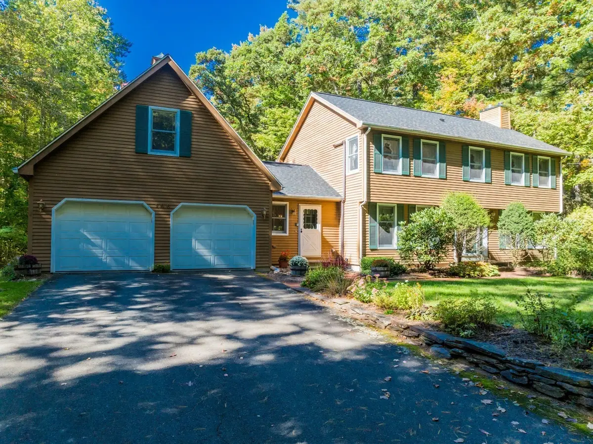 166 Harkness Road, Amherst, MA 01002 - #1