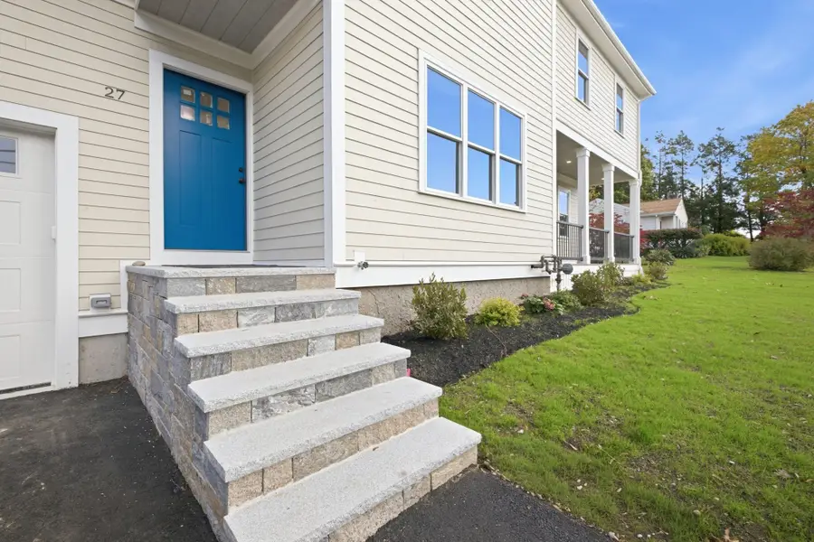 27 Geraldine Drive, Norwood, MA 02062 - #3