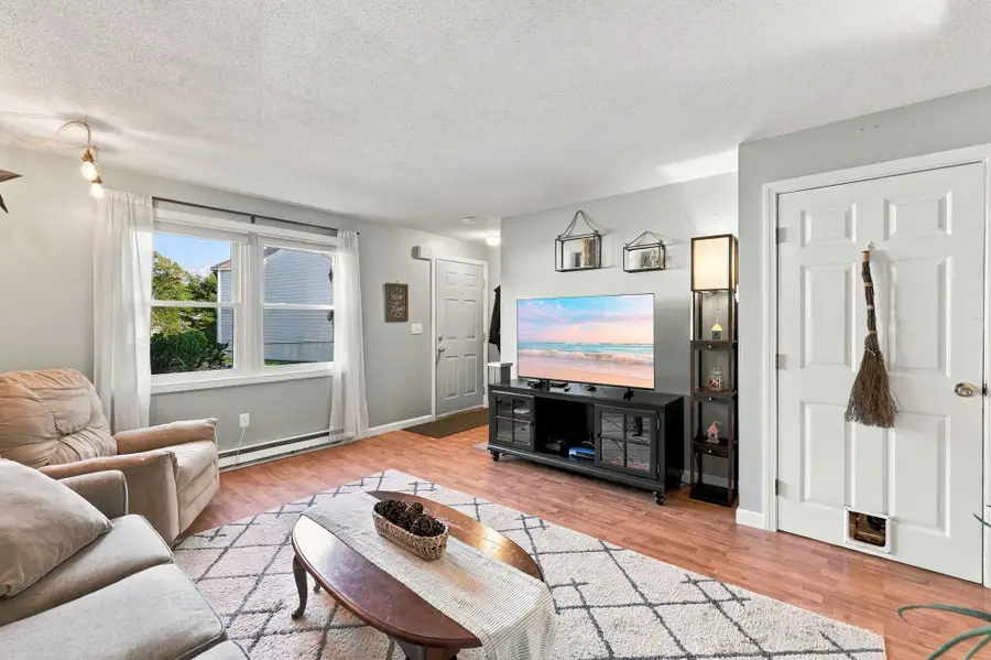 20 Banner Pl #C2, Winchendon, MA 01475 - #3