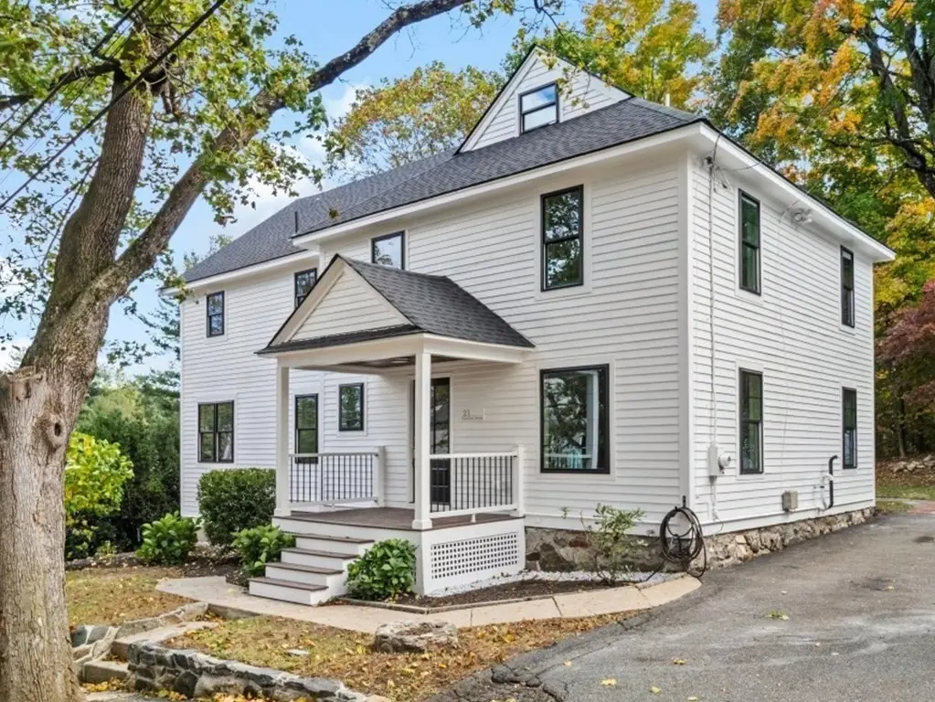 21 Fairfield St, Maynard, MA 01754 - #1