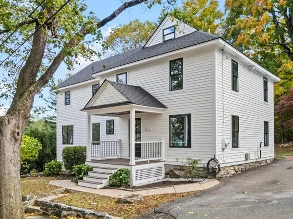 21 Fairfield St, Maynard, MA 01754