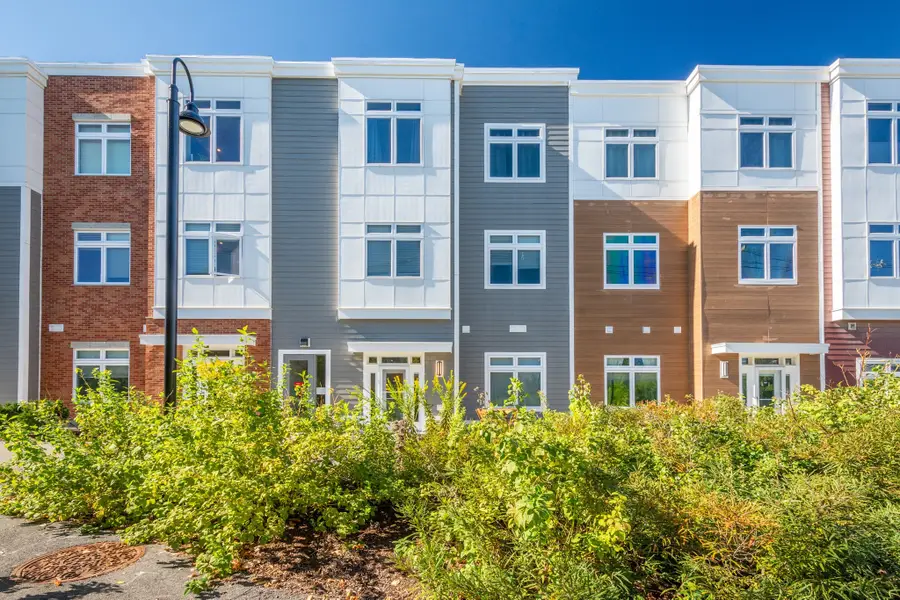 60 Cross St E #106, Somerville, MA 02145 - #2