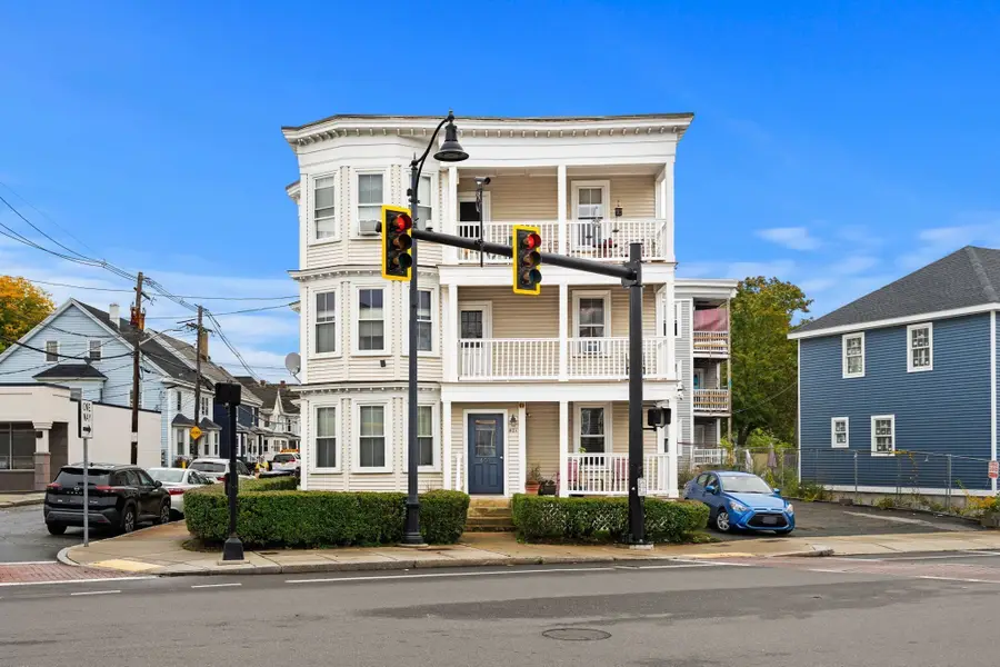 401 Cabot St #4, Beverly, MA 01915 - #2