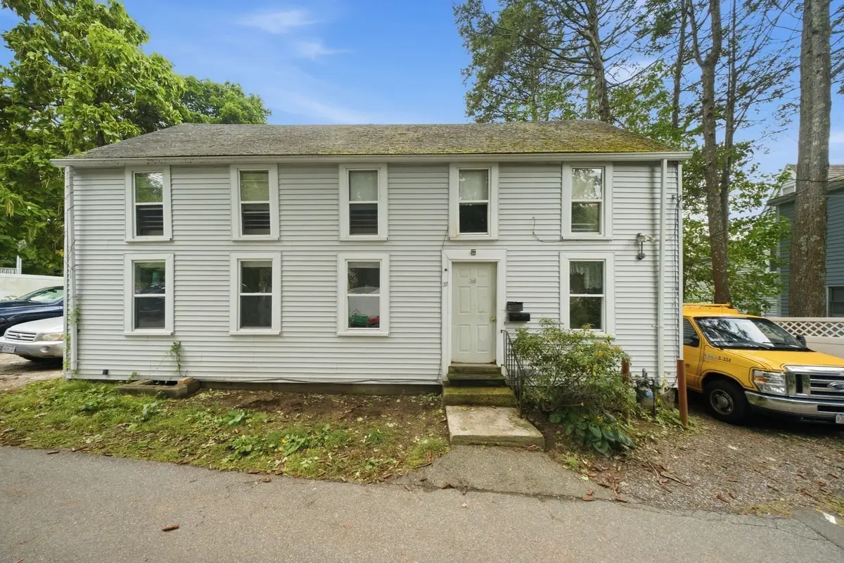 27 Mechanic St, Foxboro, MA 02035 - #1