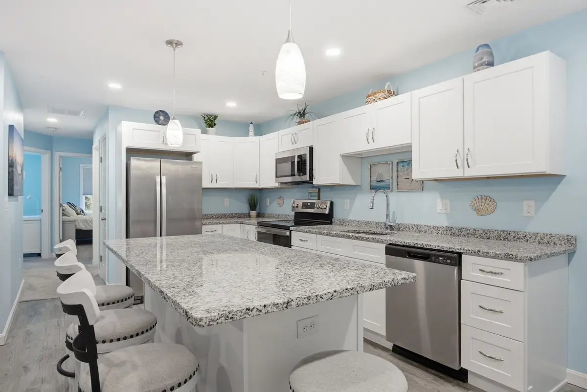 27 Ocean Walk Dr #206, Plymouth, MA 02360 - #1
