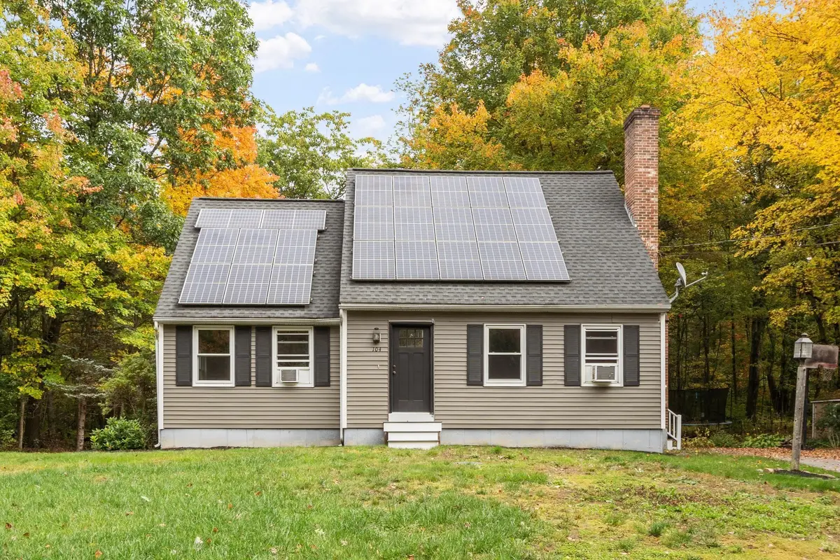 104 Sawyer St, Gardner, MA 01440 - #1