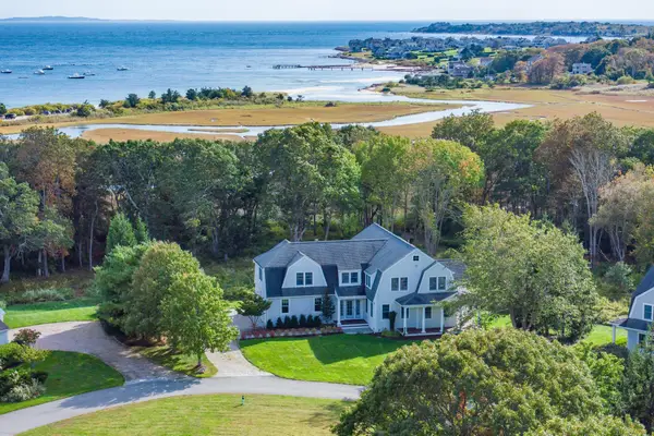 102 Ray Peck Drive #102, Dartmouth, MA 02748