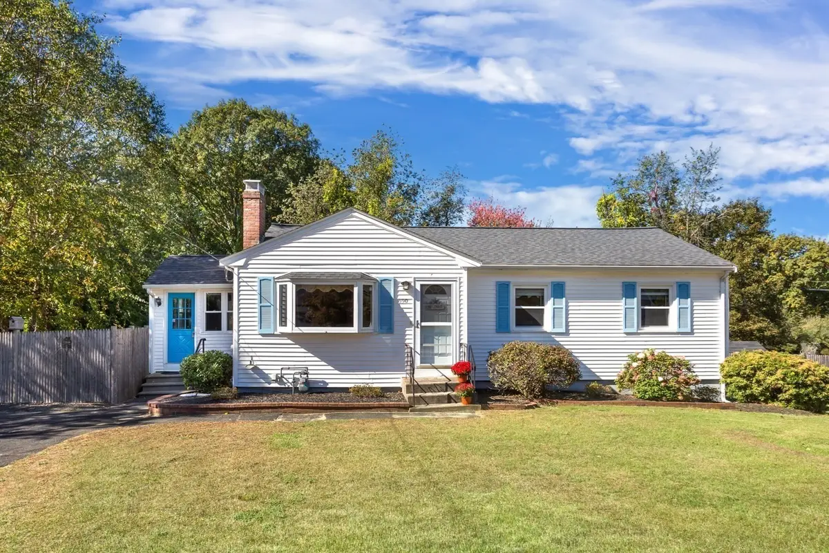 590 Pond St, Franklin, MA 02038 - #1