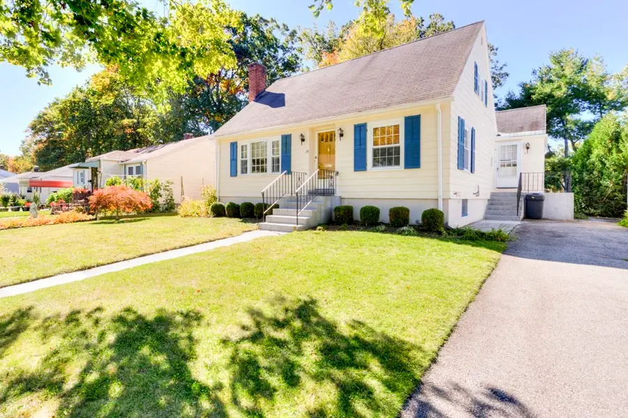 24 Knowles, Worcester, MA 01602 - #3