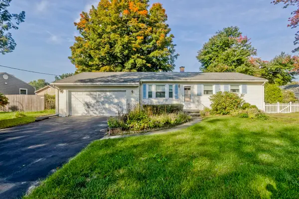 68 Talmadge Dr, Springfield, MA 01118
